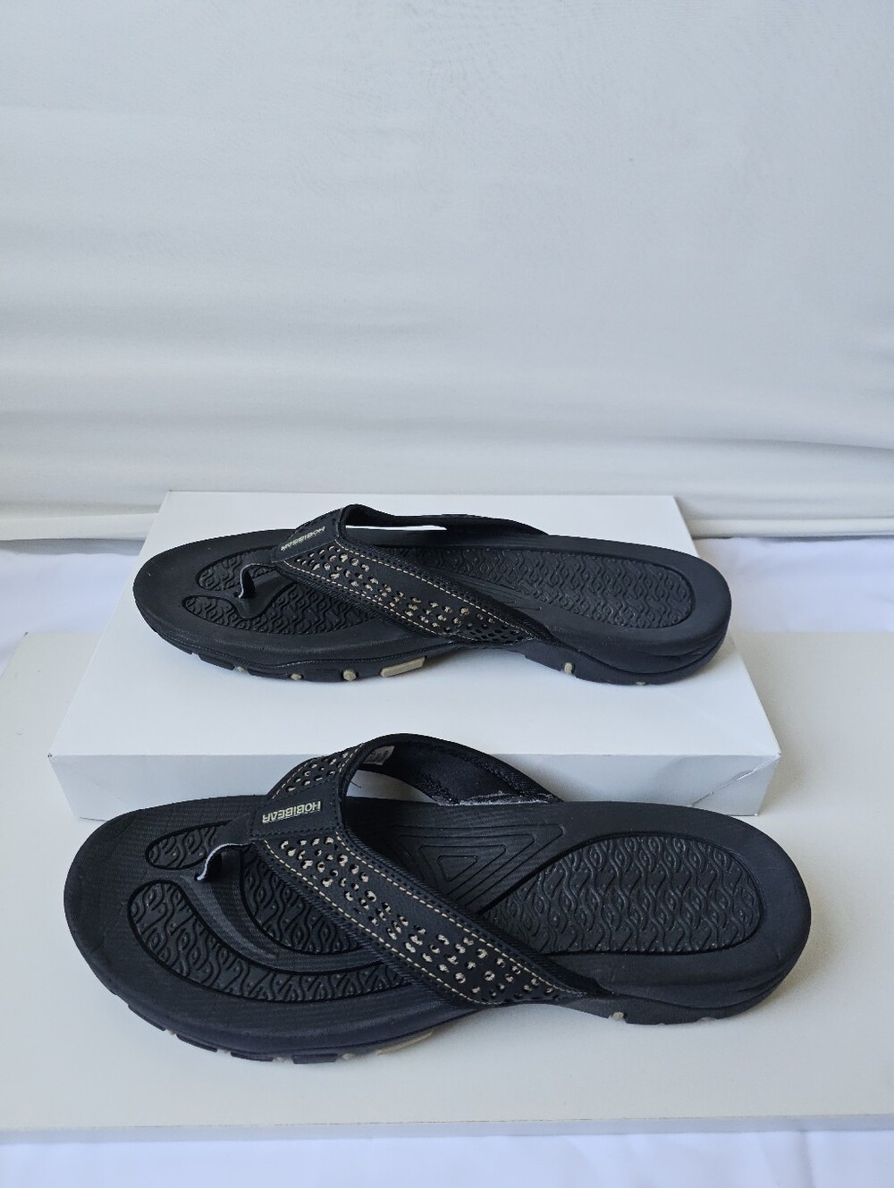 Hobibear Men’s Athletic Flip Flops - Black/Tan Sport Sandals - Size 13 US (EU 48